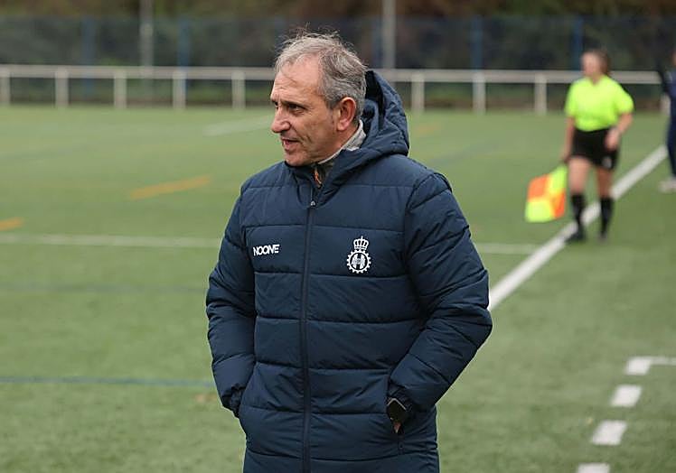 Javi Gómez se estrenó con victoria en el banquillo.