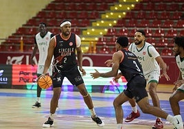 El Círculo Gijón claudica ante el líder