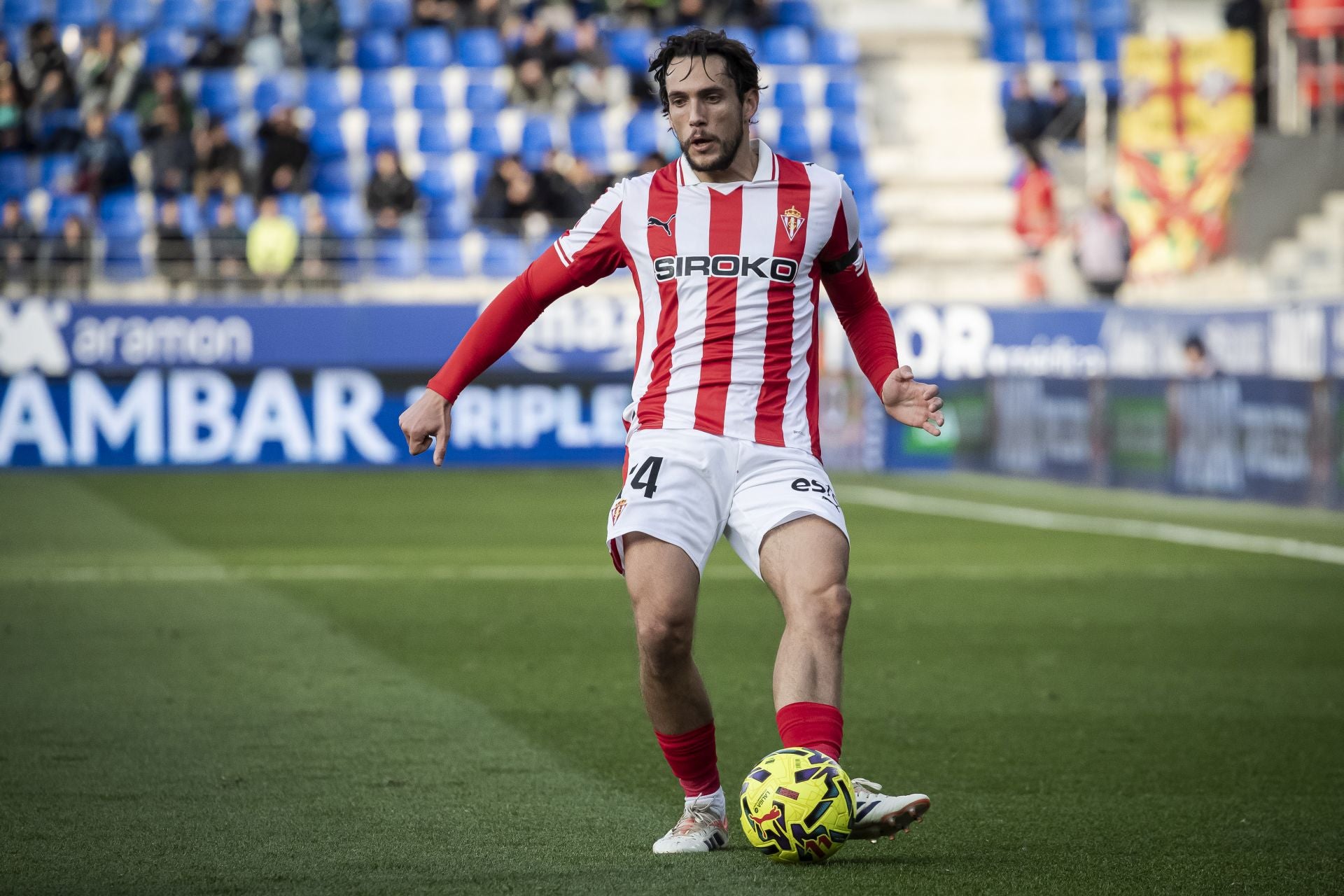 Las mejores imágenes del Huesca 2-0 Sporting de Gijón
