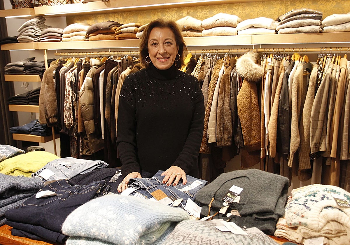 Marta del Río siempre vende «con ilusión» en Del Río Uribe.