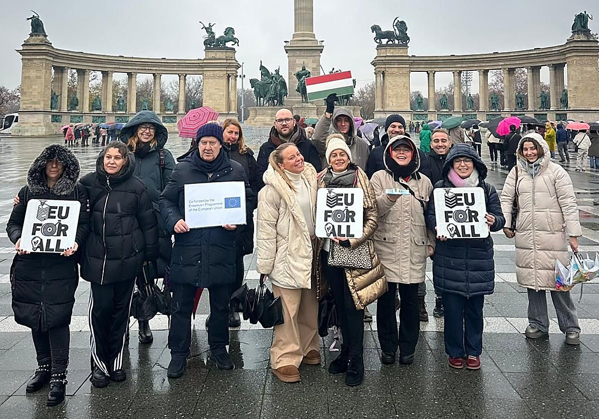 Docentes de los colegios Rioturbio, Reconquista y CRA Ría del Eo en Budapest, Hungría