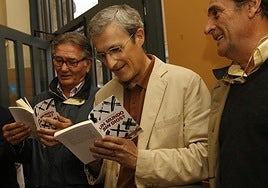 Francisco de Borja Santamaría, en la presentación de otro de sus libros.