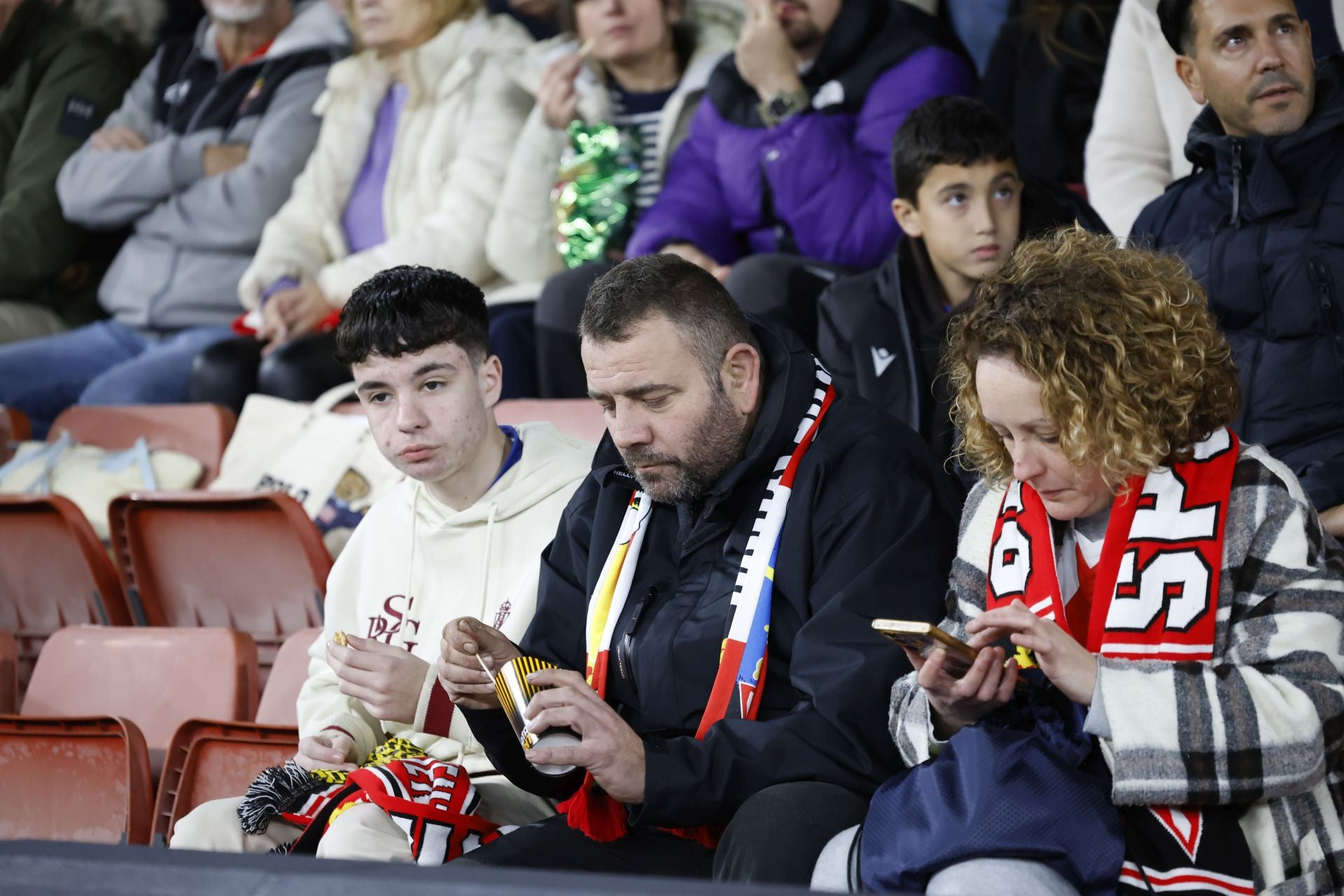 ¿Estuviste en el Sporting - Andorra? ¡Búscate!