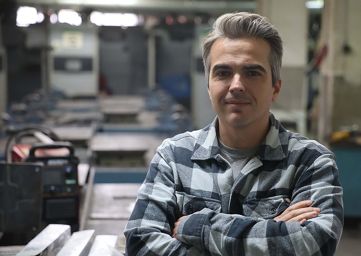 Imagen secundaria 1 - Carlos Casares, en el CIFP de Aviés.