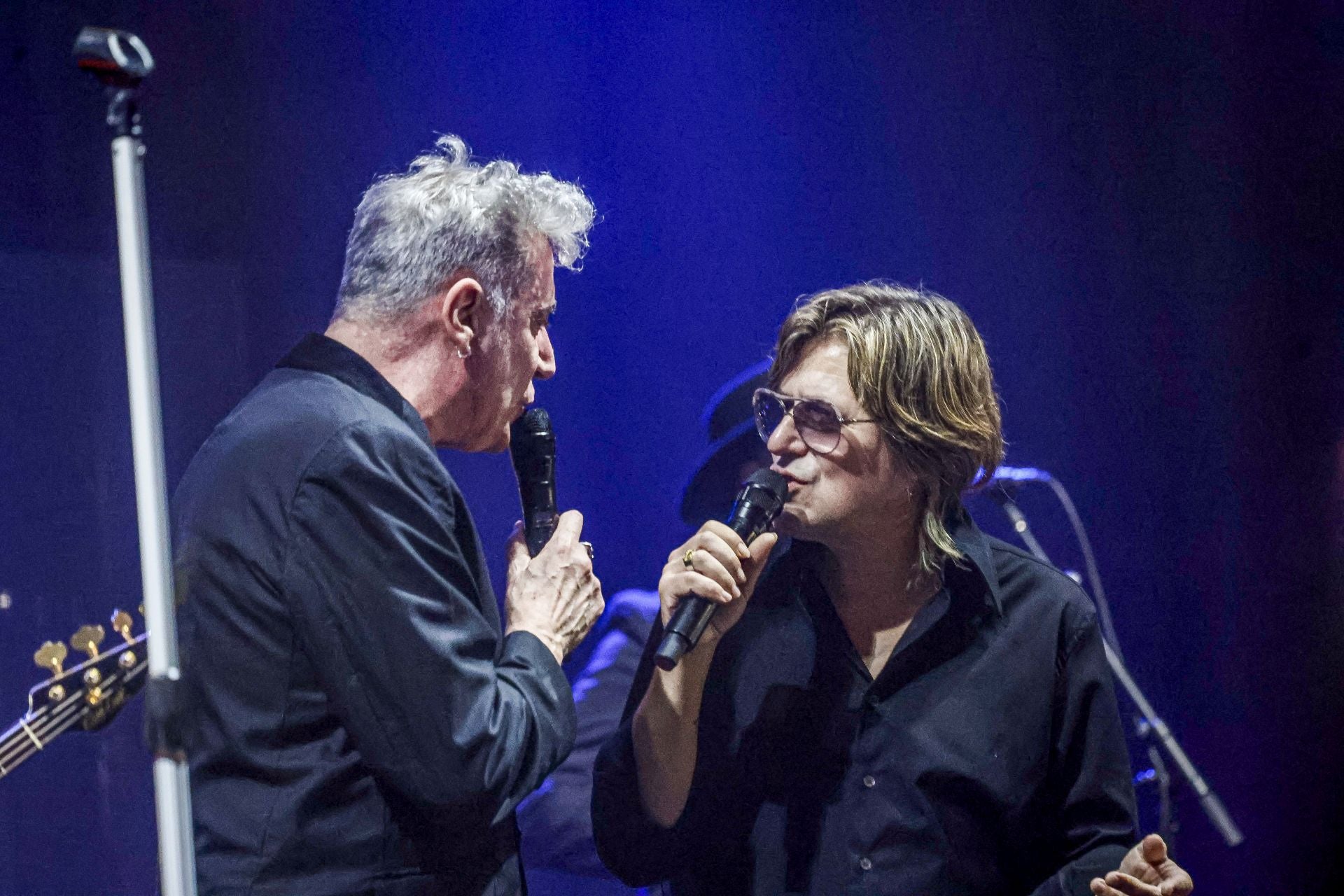 Loquillo se hace fuerte en el Gijón Arena