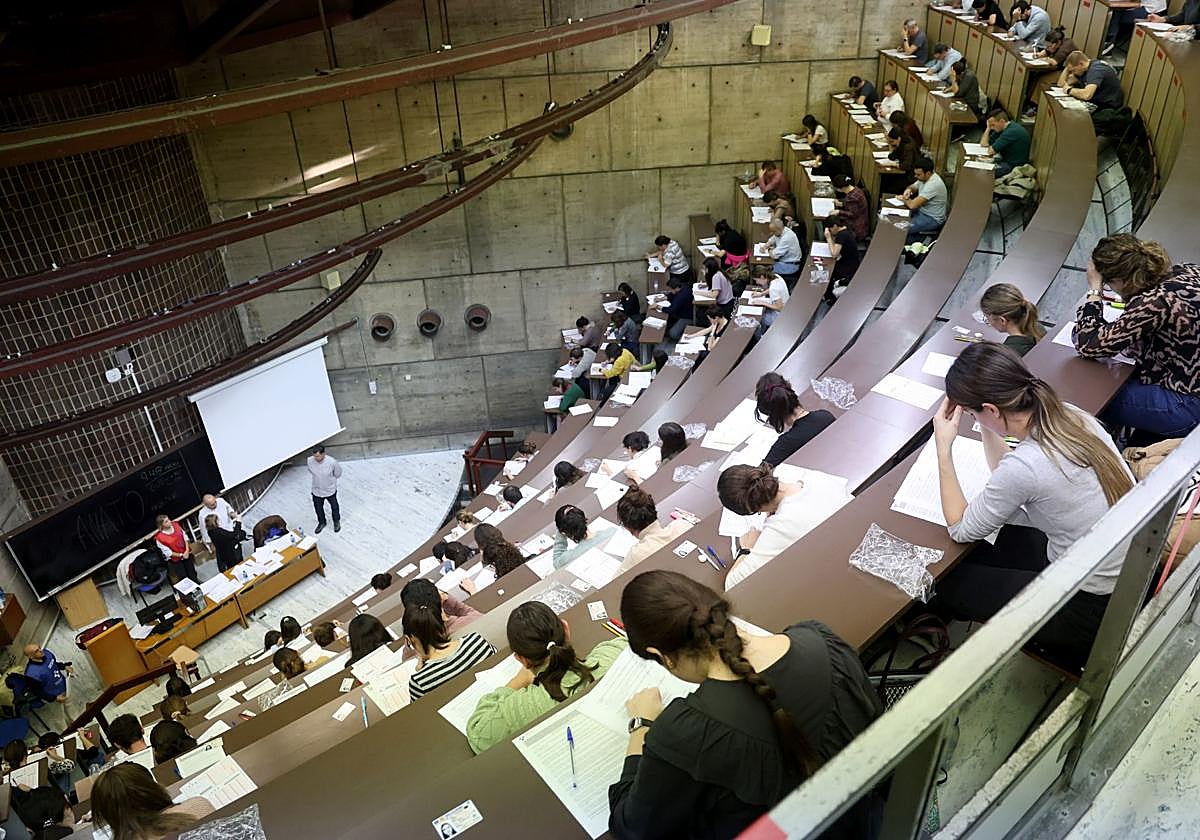 Oposiciones de Sanidad en Asturias: más de 3.000 personas optan a poco más de 700 plazas