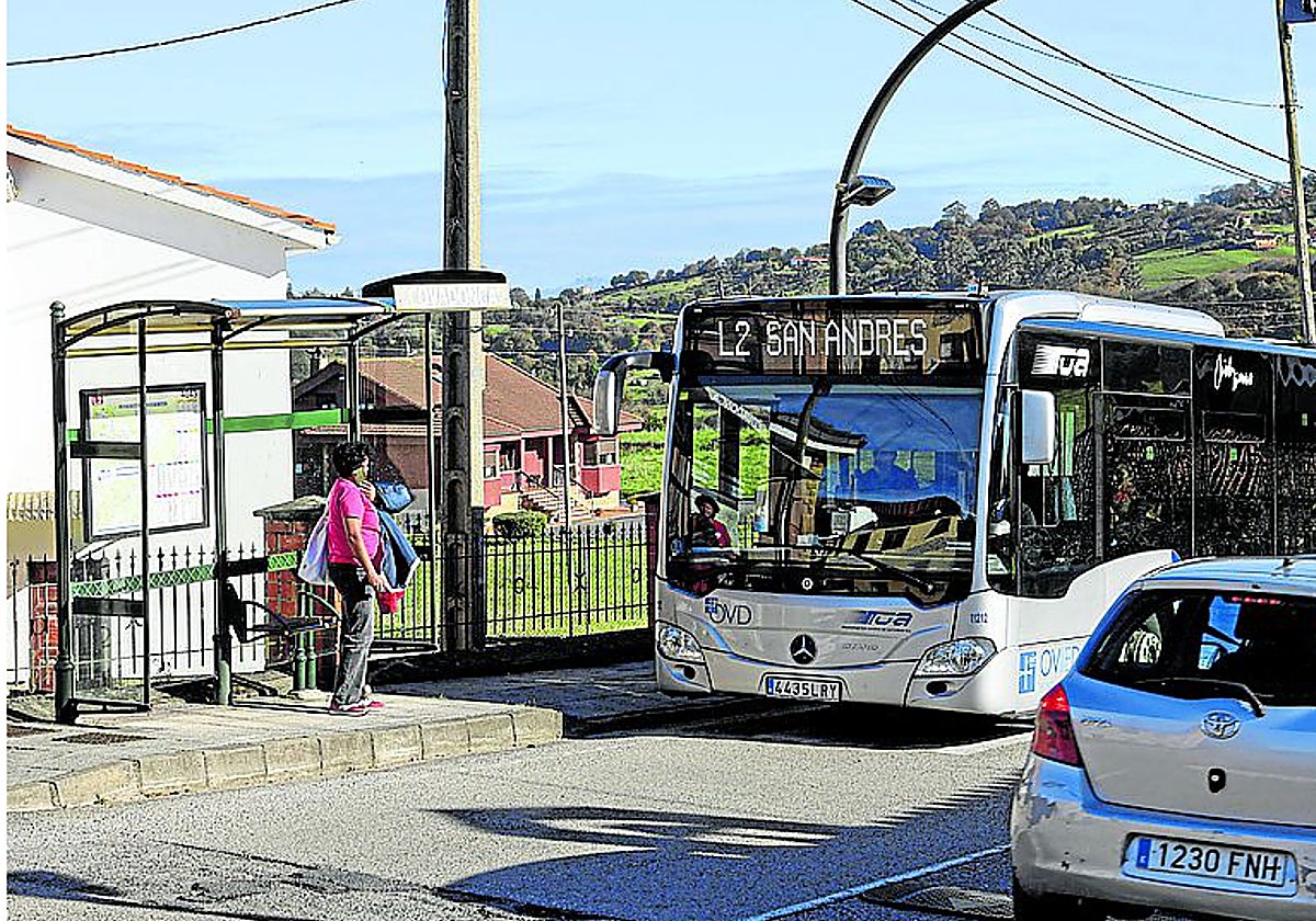 Un autobús de la línea L2.