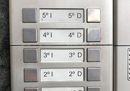 Un piso vacío, el 4D, marcado en La Pola.