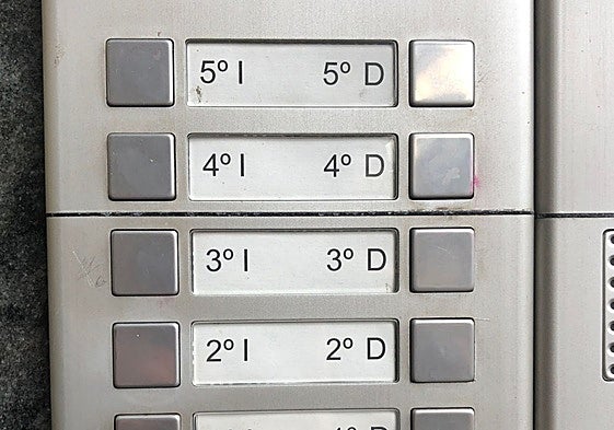 Un piso vacío, el 4D, marcado en La Pola.