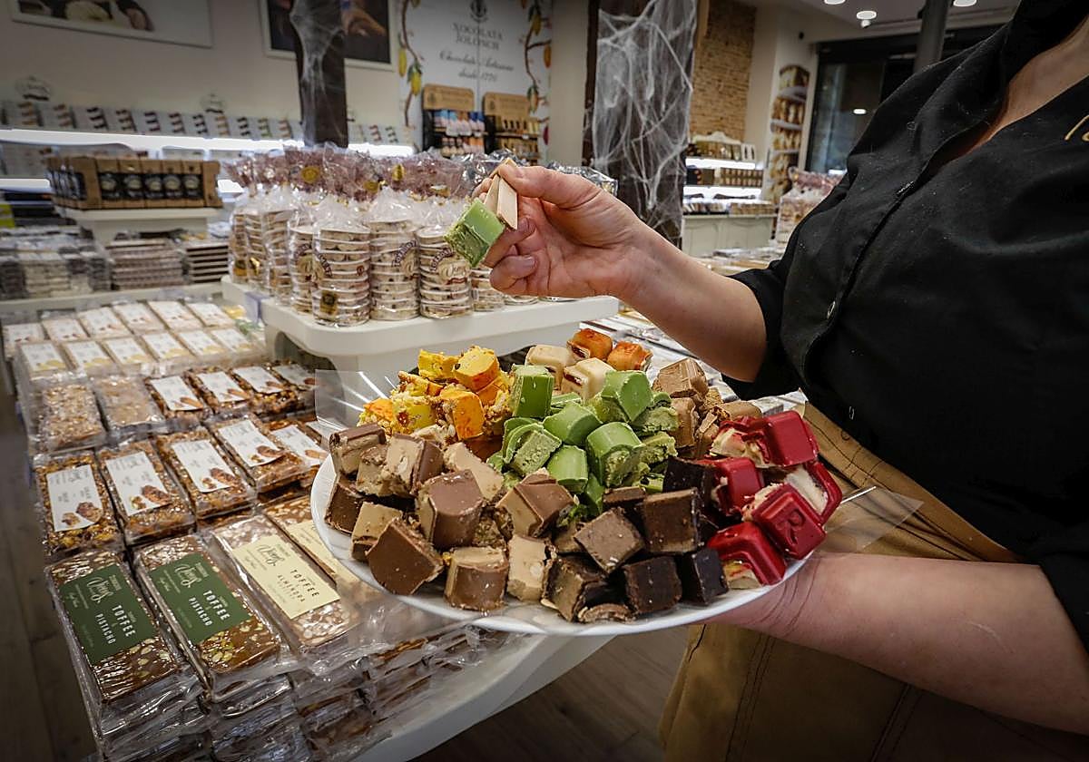 Turrones y dulces navideños.