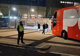 Así ha recibido la afición del Sporting a los jugadores antes del partido de Copa del Rey frente al Mirandés