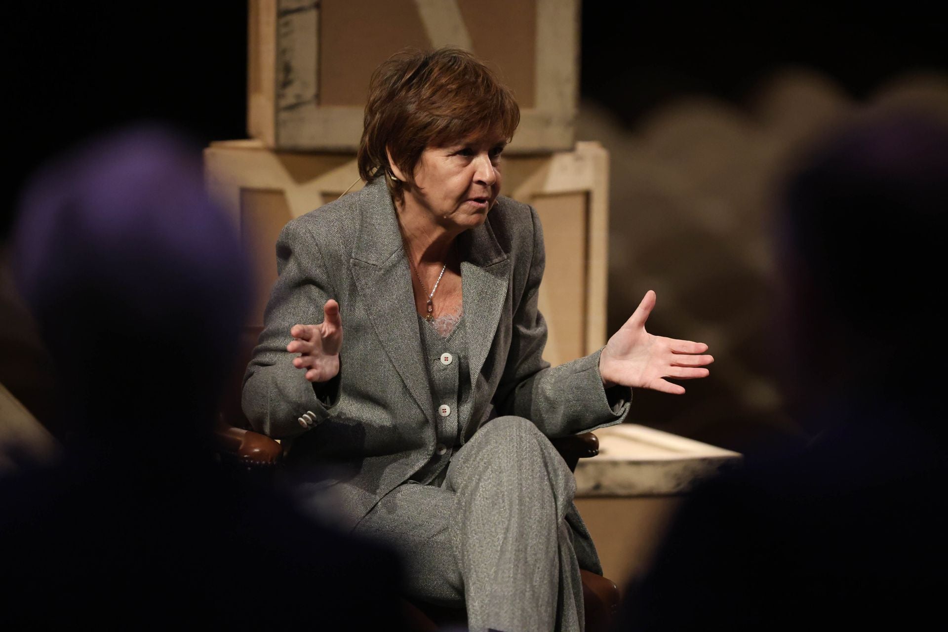 Las imágenes del encuentro de la alcaldesa de Gijón con EL COMERCIO