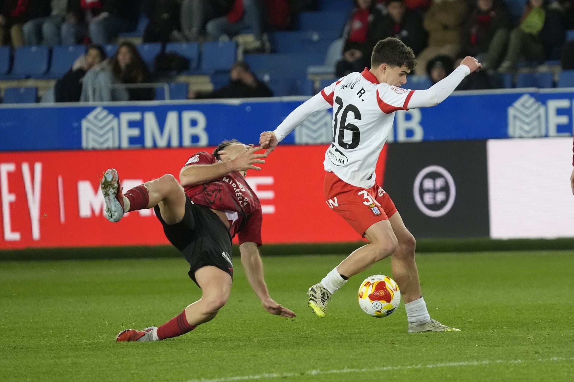Las mejores jugadas del partido de Copa del Rey del Mirandés - Sporting de Gijón