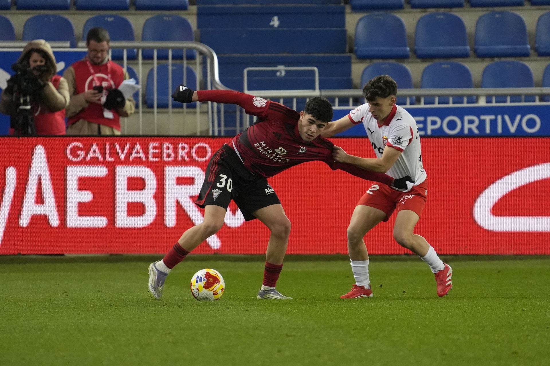 Las mejores jugadas del partido de Copa del Rey del Mirandés - Sporting de Gijón