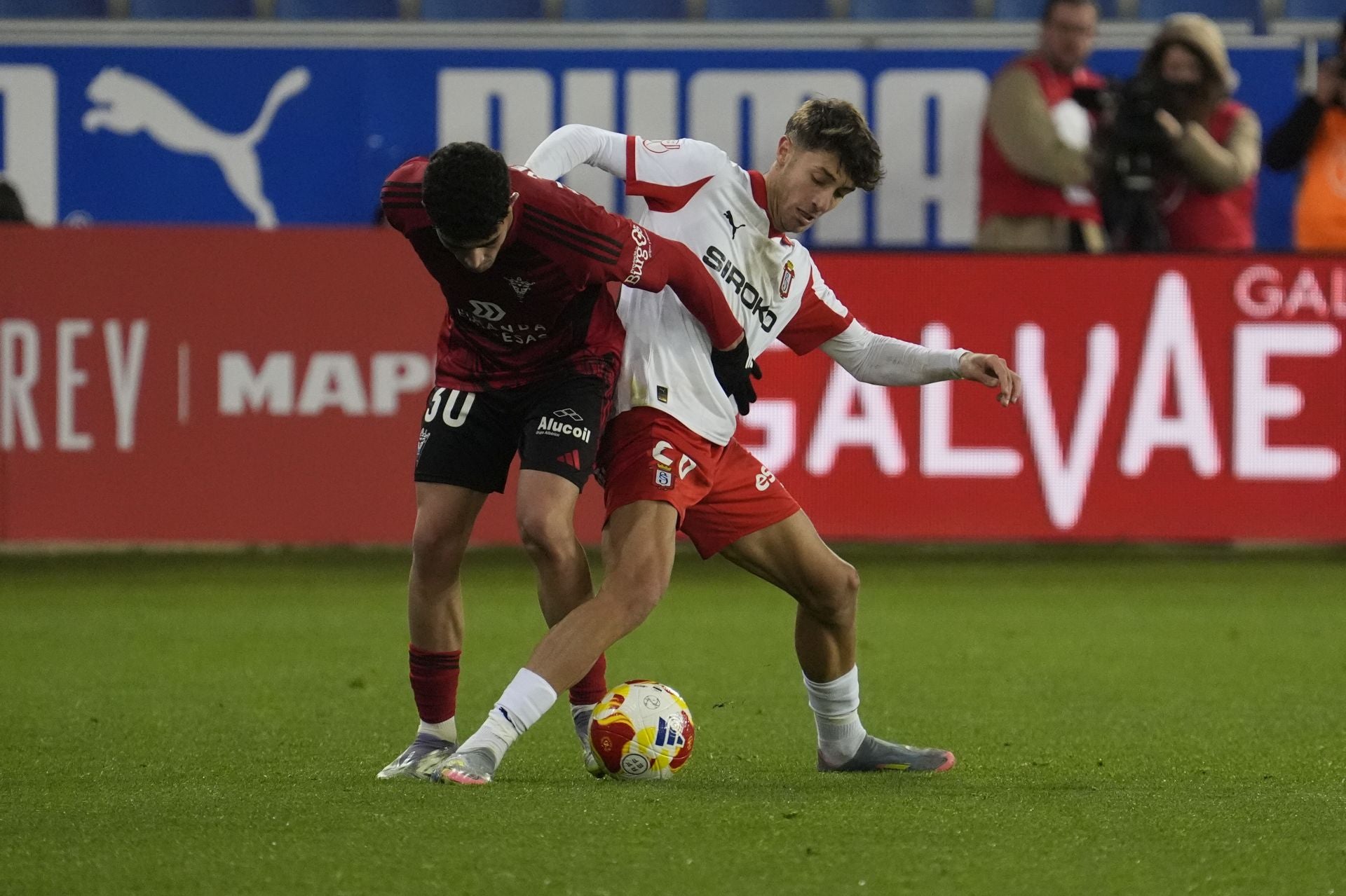 Las mejores jugadas del partido de Copa del Rey del Mirandés - Sporting de Gijón