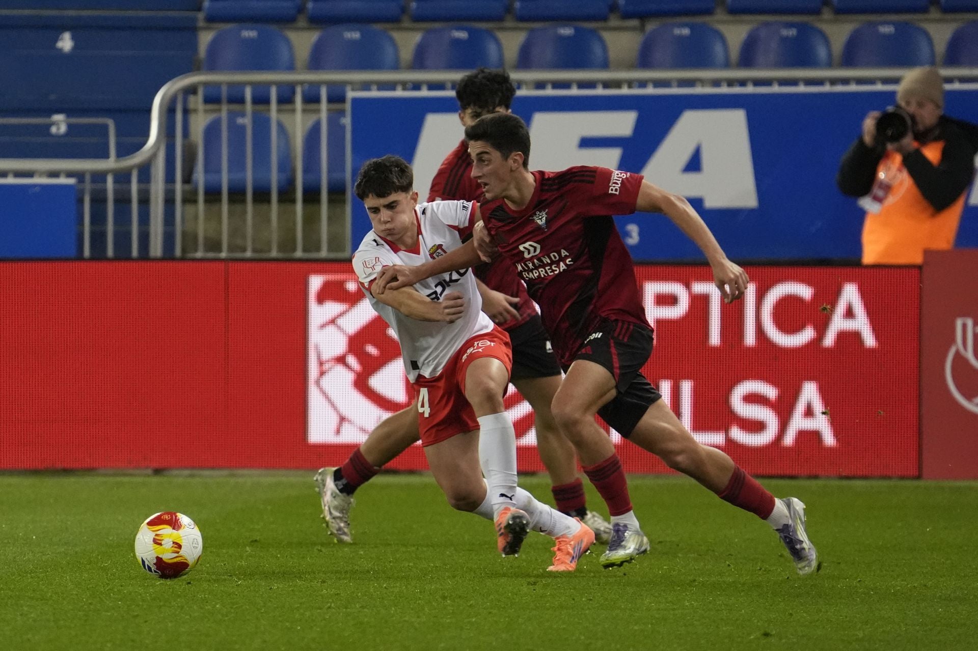 Las mejores jugadas del partido de Copa del Rey del Mirandés - Sporting de Gijón