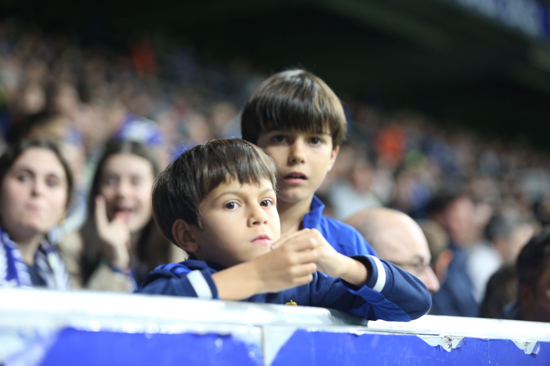 ¿Estuviste en el Real Oviedo - Mallorca? ¡Búscate en las gradas!