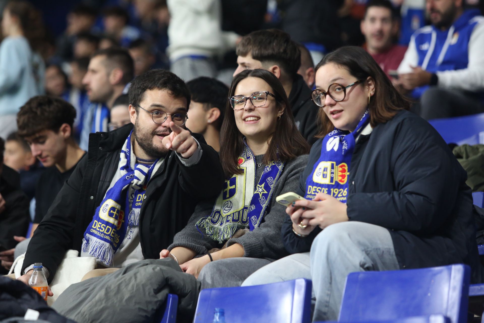 ¿Estuviste en el Real Oviedo - Mallorca? ¡Búscate en las gradas!