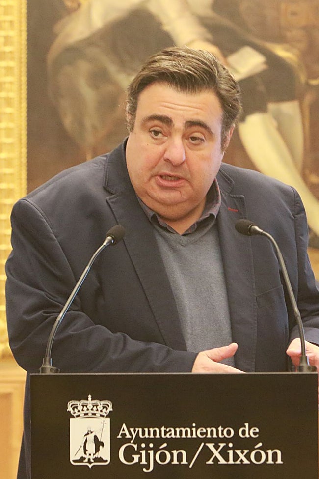 El concejal de Tráfico y presidente de EMTUSA, Pelayo Barcia.