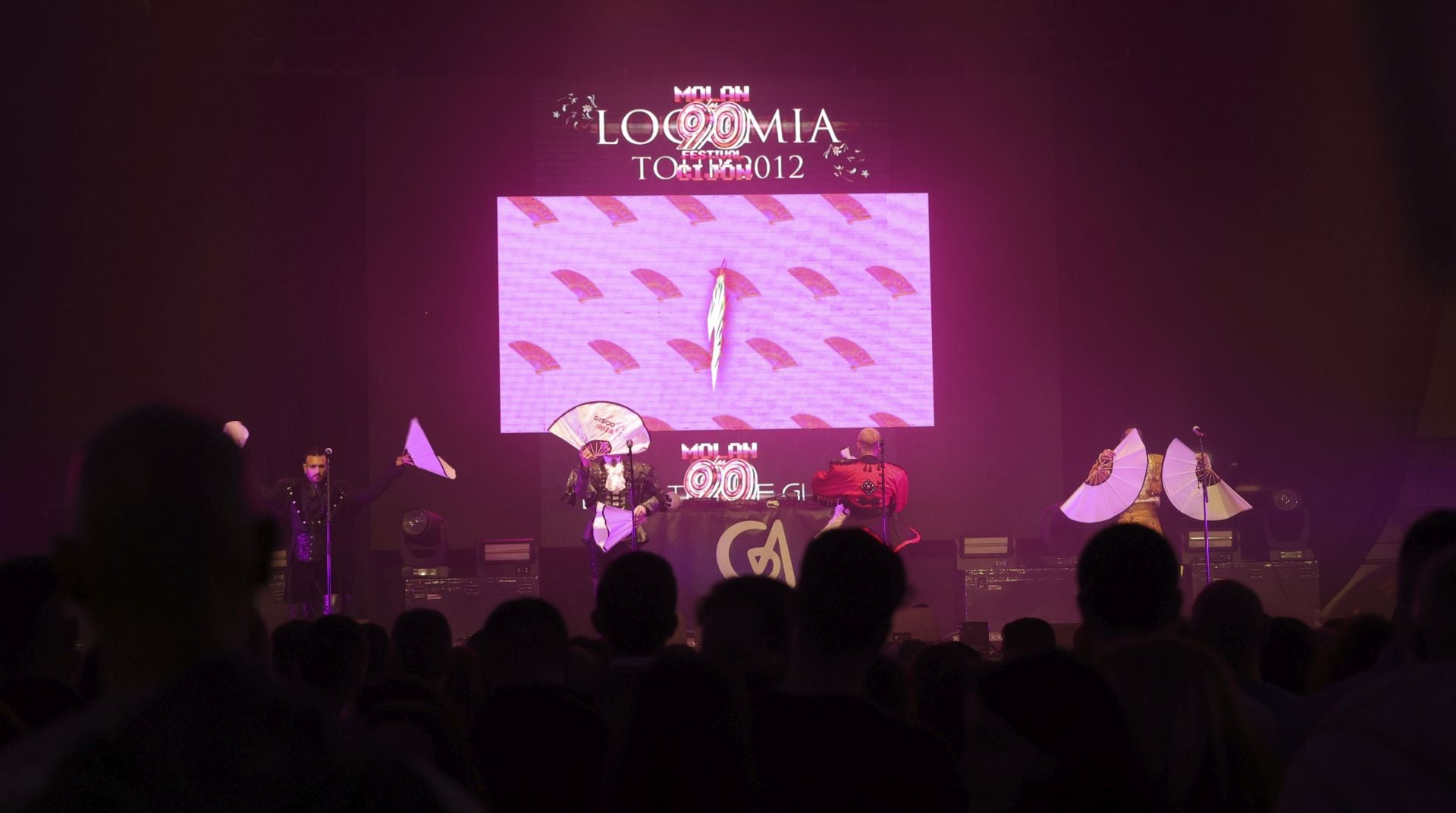 La música de los noventa sigue molando en Gijón