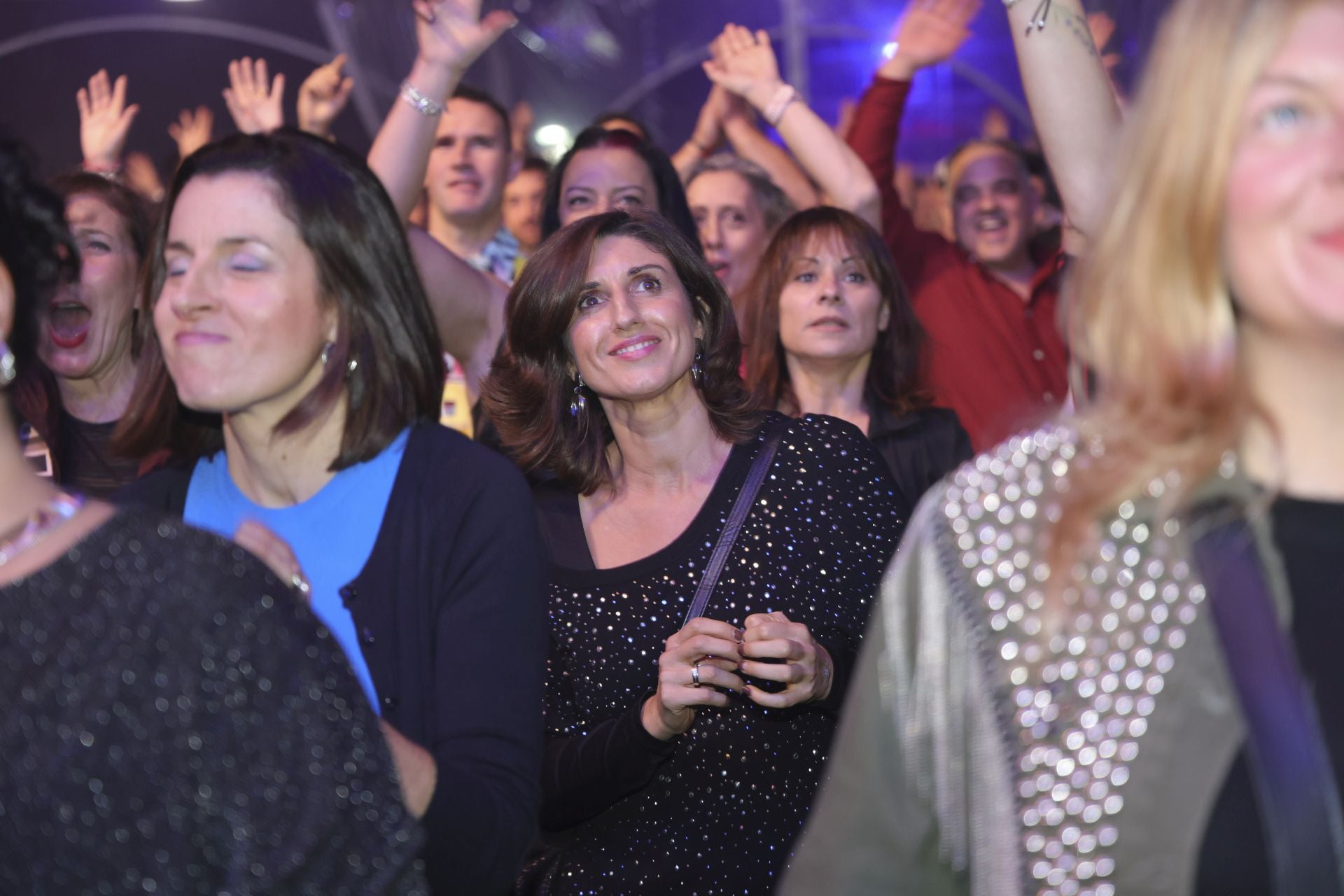 La música de los noventa sigue molando en Gijón