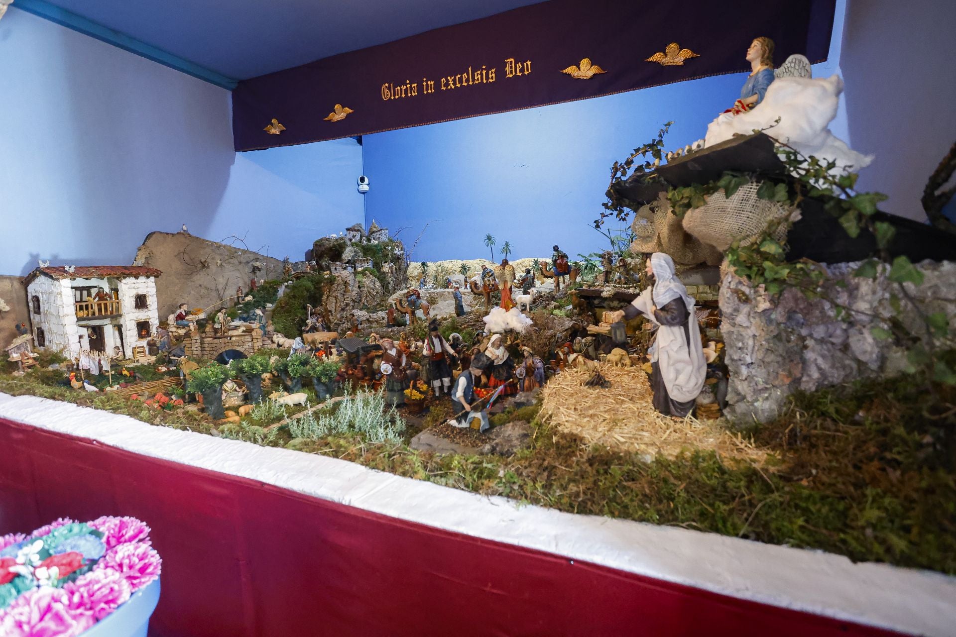 La Ruta de los Belenes de Villaviciosa: un clásico escaparate navideño