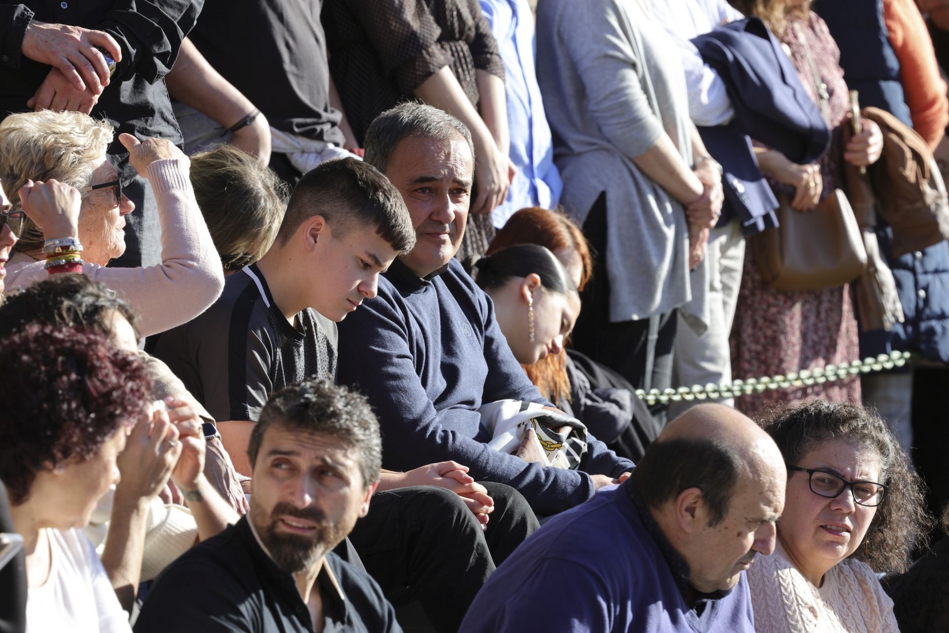 Parada militar y una despedida: las imágenes del Día de la Inmaculada en Cabo Noval