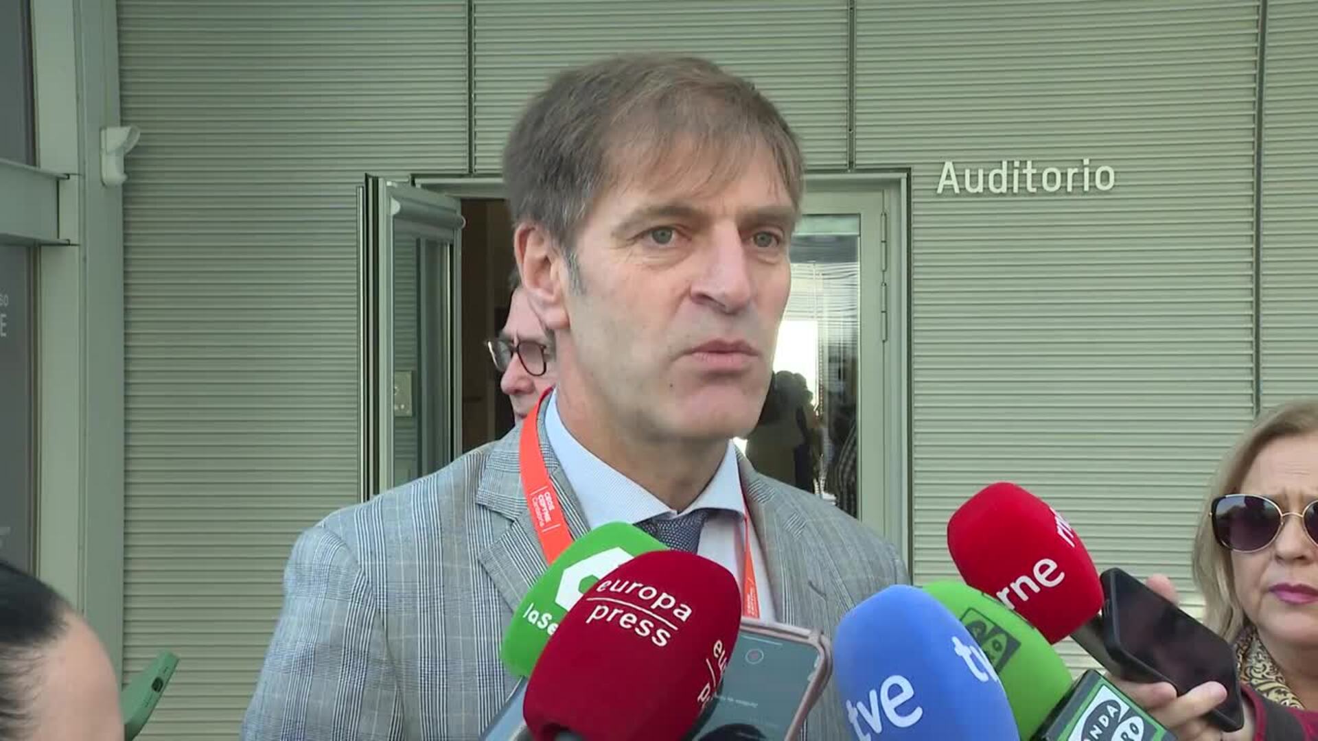 Conde (CEOE) espera un acuerdo porque "Cantabria no se puede permitir una huelga en el metal"
