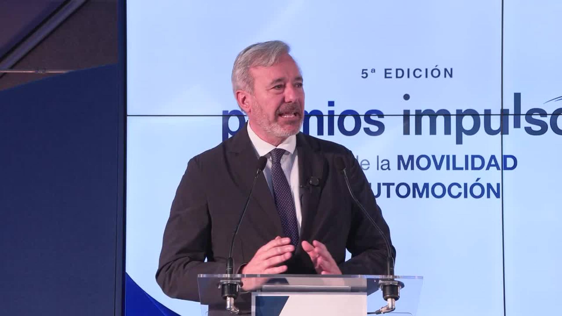 Azcón dice que Aragón mira el futuro de la automoción "con ambición y optimismo"