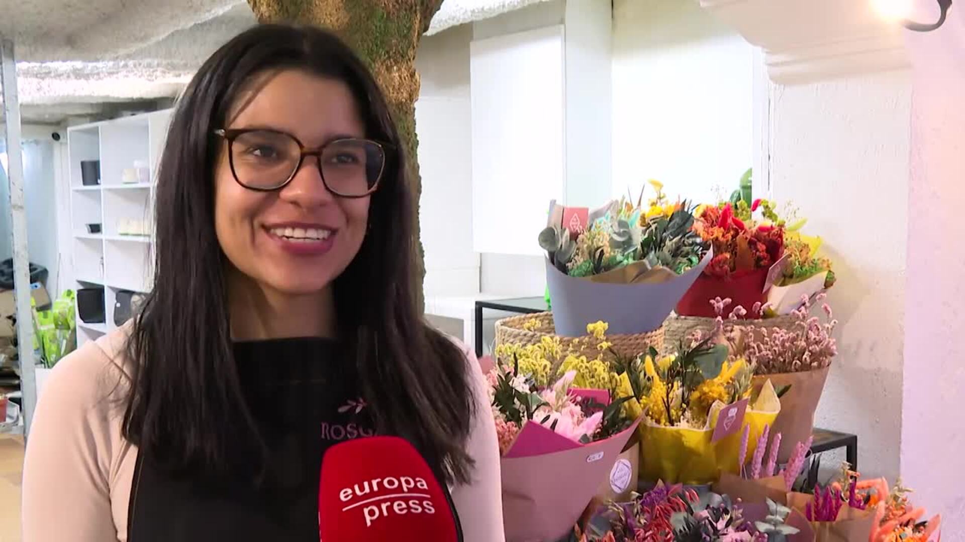 La venta de flores para el Día de Todos los Santos "aumenta entre un 15 y un 20%"