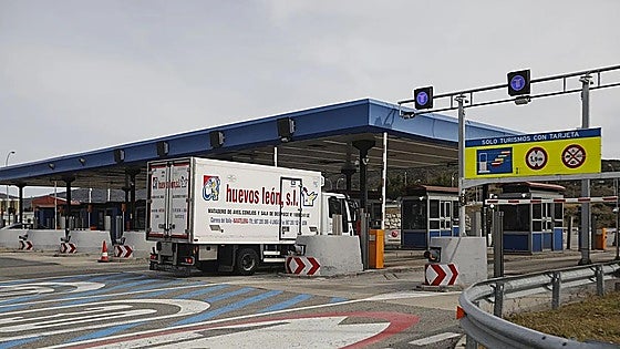 El Gobierno de Asturias, un paso más cerca de ir al Contencioso por el peaje del Huerna