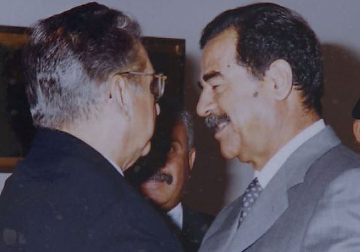 Sadam R 2 La fascinante historia del asturiano que curó la impotencia a Sadam ...