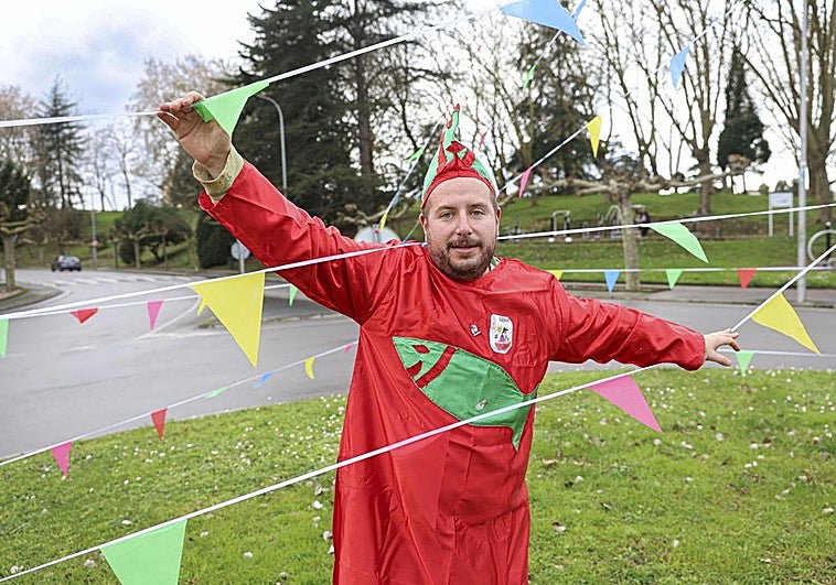 «A los verdaderos antroxeros de Avilés no nos detiene la lluvia»