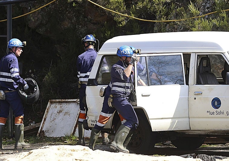 Los supervivientes de la tragedia de la mina, contundentes: «Se pudo evitar el accidente entrando con más precaución»