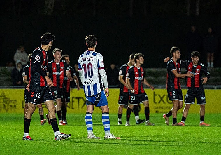 El Real Avilés también resbala con Lolo Escobar