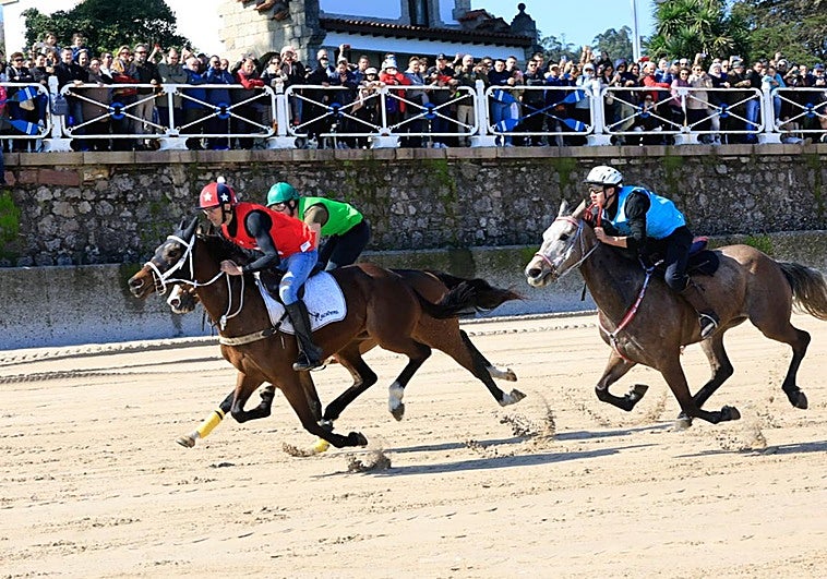 La emoción por las carreras de caballos vuelve a Ribadesella