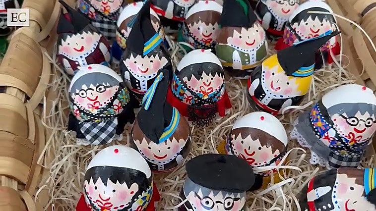 Pola de Siero celebra los Güevos Pintos