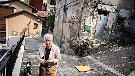 Mieres insta a los seguros de los afectados por la explosión de hace un año a «buscar soluciones sin demora»