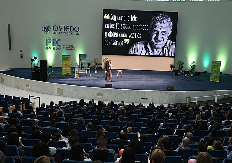 Masymas promueve el «buenrollismo» entre la plantilla en Oviedo