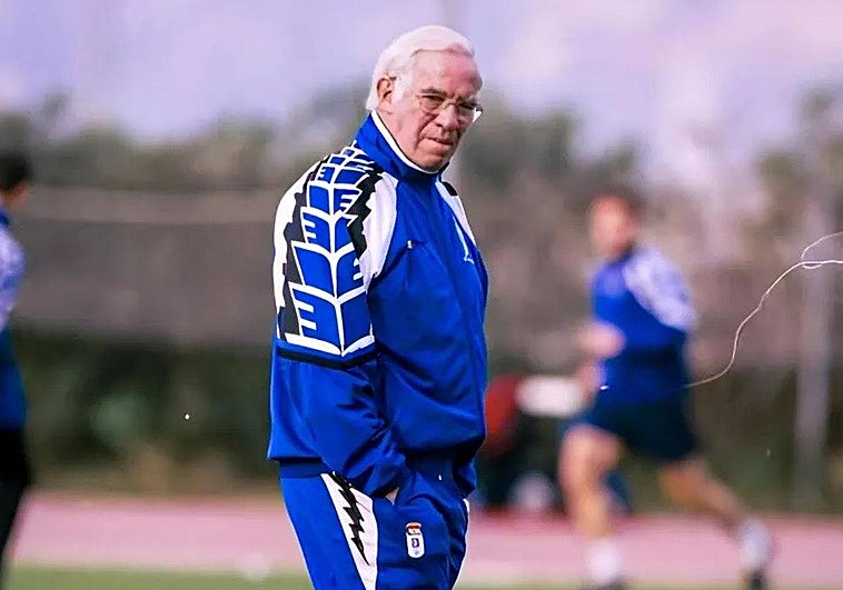 El Real Oviedo se mira en el espejo de Luis Aragonés