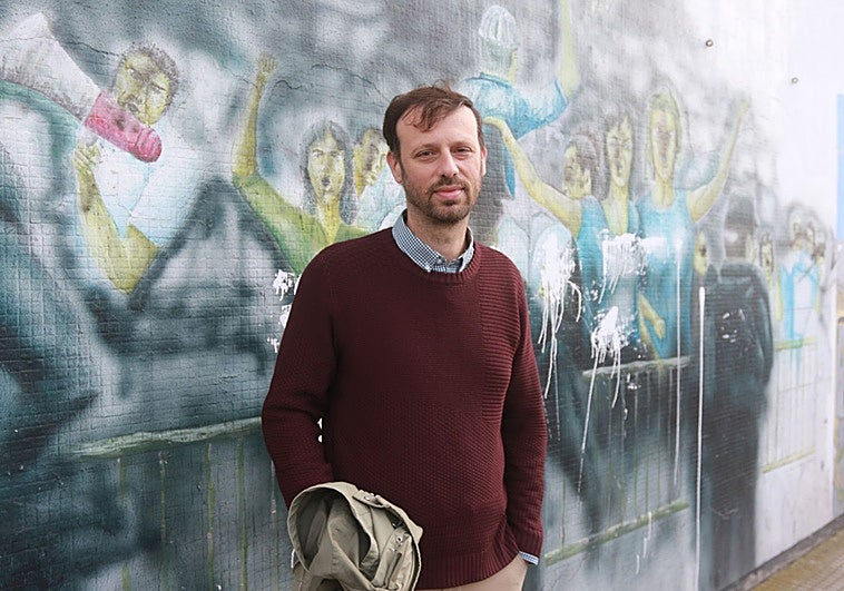 «La solución a la crisis energética pasa por producir menos»