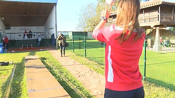 Gianira Blanco, campeona de Asturias de bolos