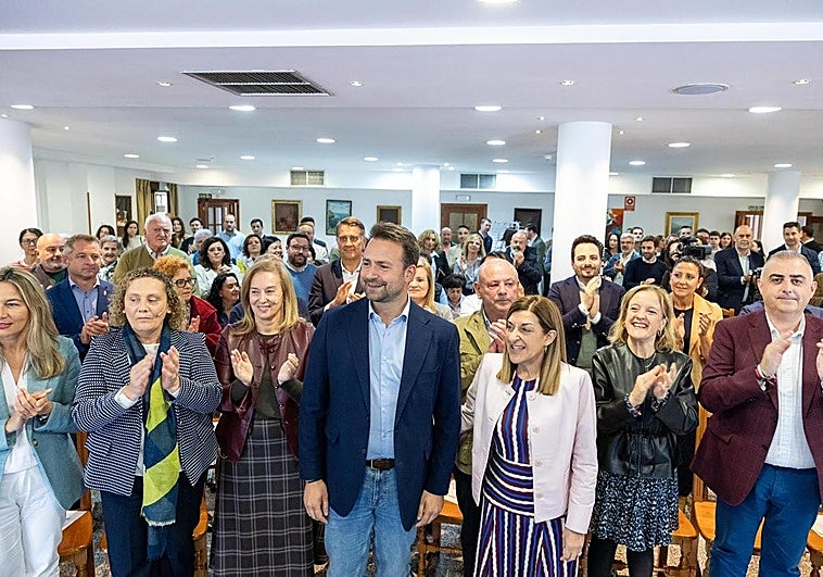 Queipo aboga por un frente común entre Asturias y Cantabria y seguir el modelo de Buruaga