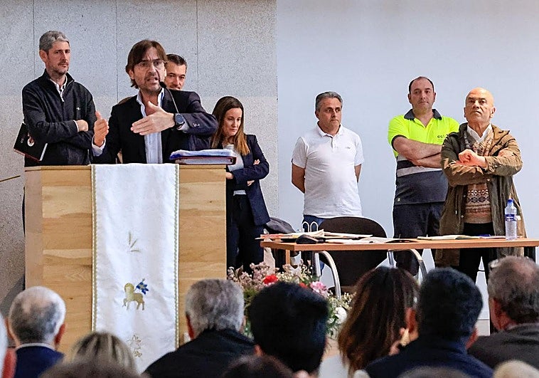 El contratista de la obra de las torres de La Estrella, en Gijón, garantiza que concluirá el 30 de junio