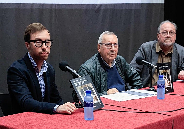 Rafael Suárez-Muñiz: «Los gallos de pelea estaban plenamente institucionalizados hasta los años 90»