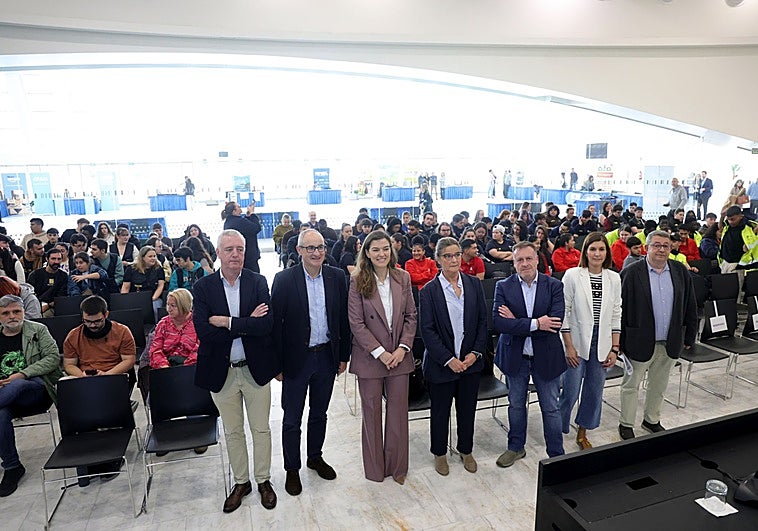 «Si te formas, trabajas»: Asturias tiende la mano a 230 jóvenes sin estudios para su inserción laboral