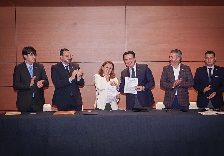 Barbón, desde México: «¿Cómo nos sentiríamos si hubieran aplicado prioridad nacional a nuestra emigración?»