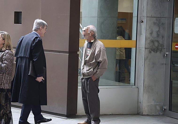 Un langreano que disparó en 2024 a otro vecino tras discutir acepta cinco años de cárcel