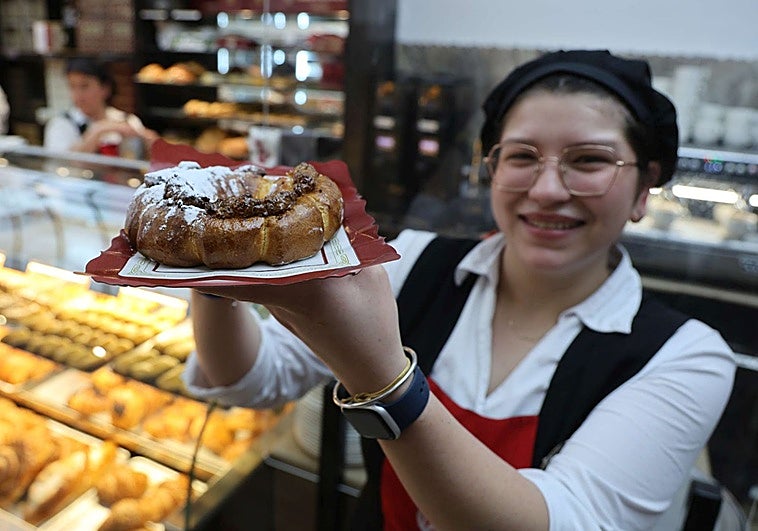 Asturias celebra los libros y se sube a San Xurde