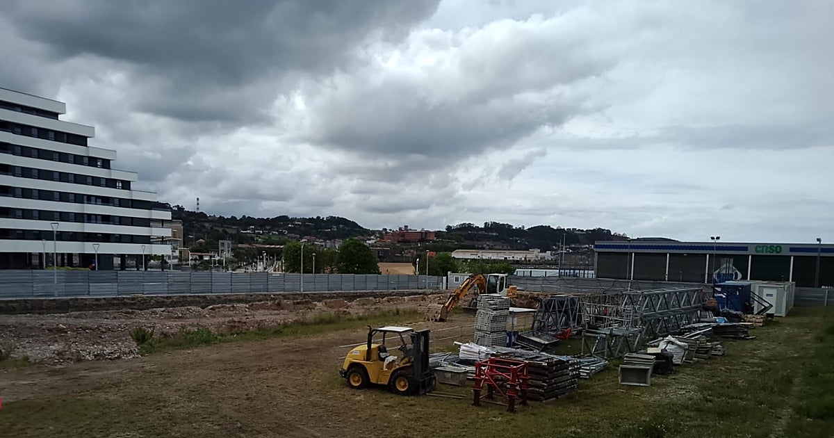 Arranca la obra del cuarto edificio barco del plan residencial de El Arbeyal, en Gijón